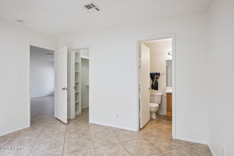 20-web-or-mls-195-n-cottonwood-st-21