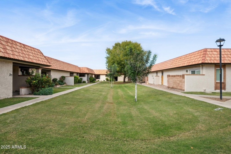 27-web-or-mls-195-n-cottonwood-st-21