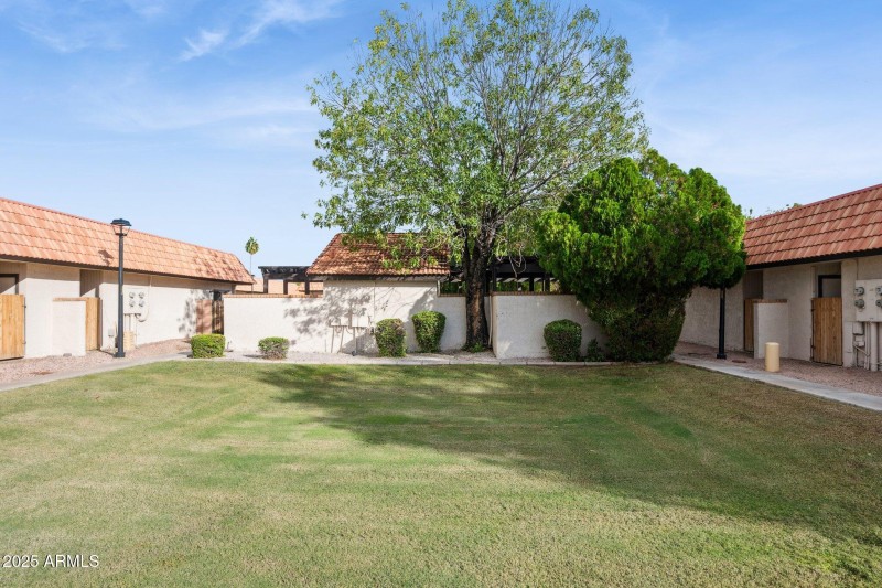 28-web-or-mls-195-n-cottonwood-st-21