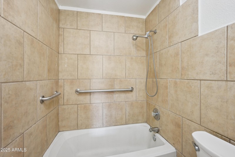 TILE BATH SURROUND
