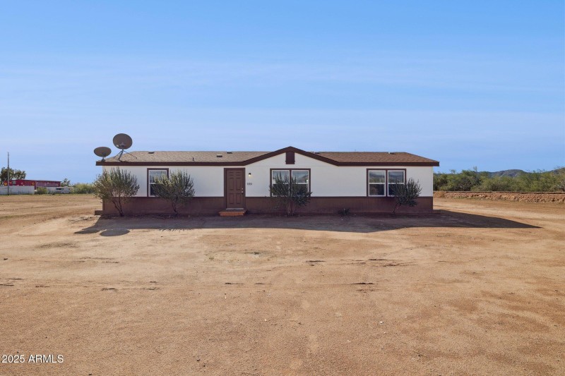 1-web-or-mls-53531-w-buck-dr