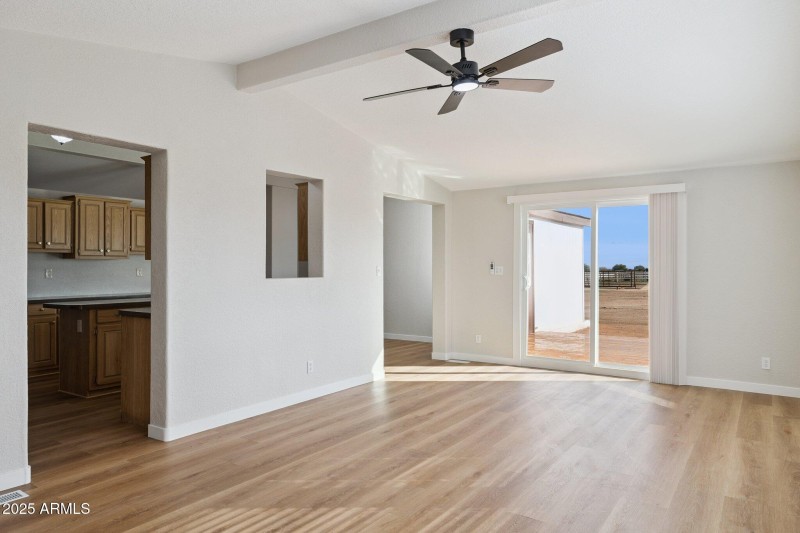 15-web-or-mls-53531-w-buck-dr