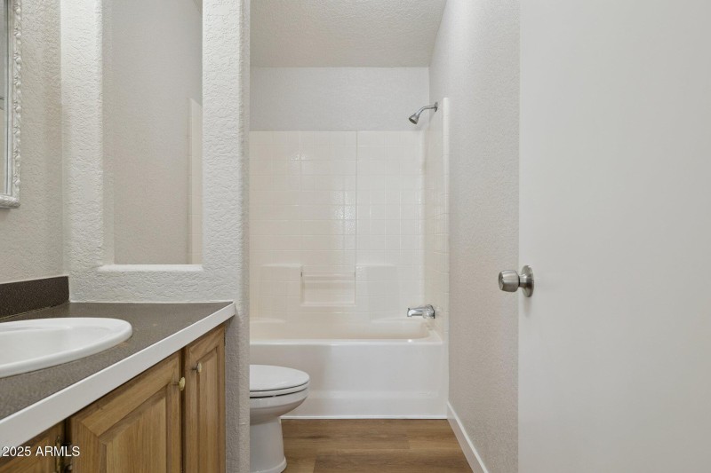 32-web-or-mls-53531-w-buck-dr