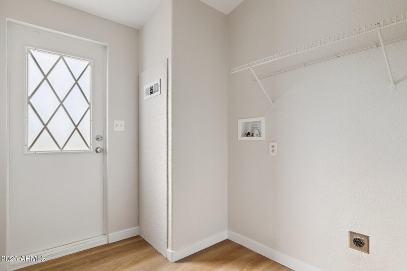 37-web-or-mls-53531-w-buck-dr