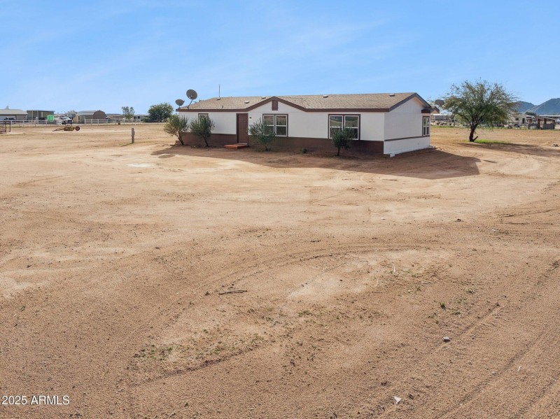 42-web-or-mls-53531-w-buck-dr