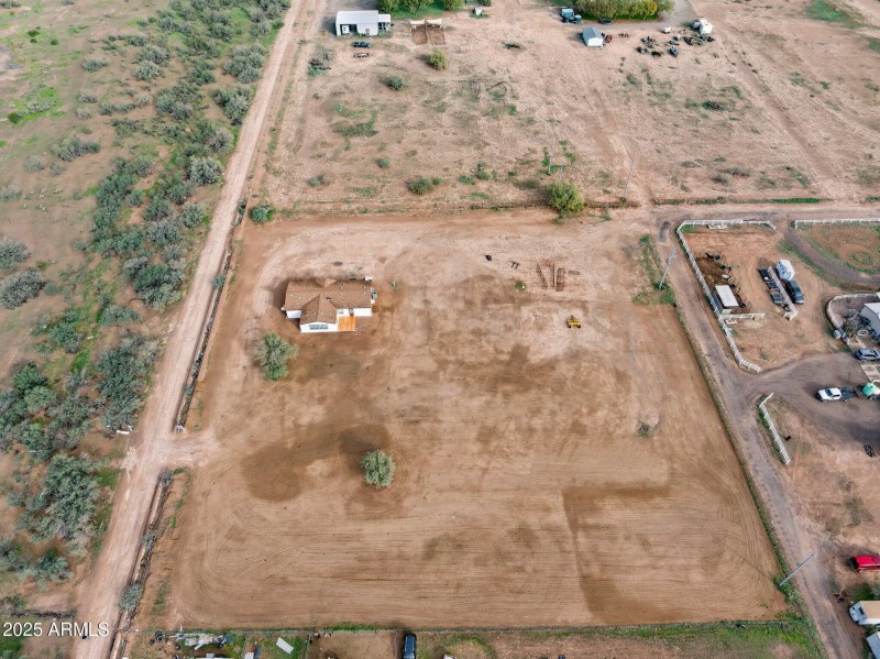 43-web-or-mls-53531-w-buck-dr