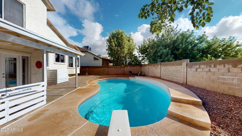 8541-W-Pershing-11202025_183048