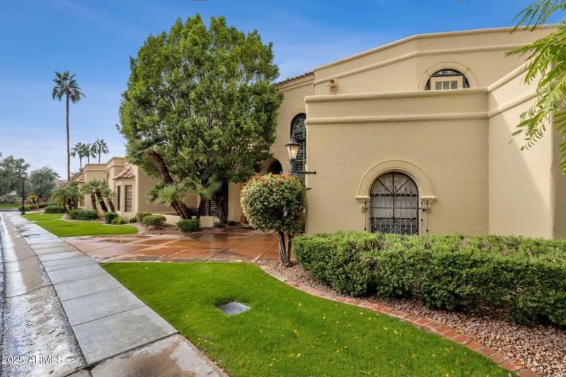 3-web-or-mls-10050-e-mountainview-lake-d