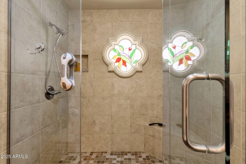 37-web-or-mls-10050-e-mountainview-lake-