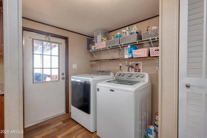 024_photo24_2580_e_2nd_sundown_lane_sf_d