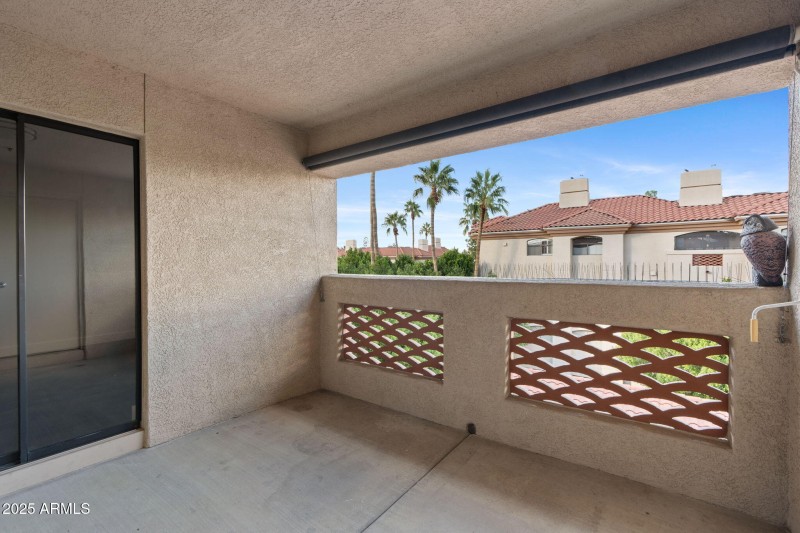 29-web-or-mls-5104-n-32nd-st