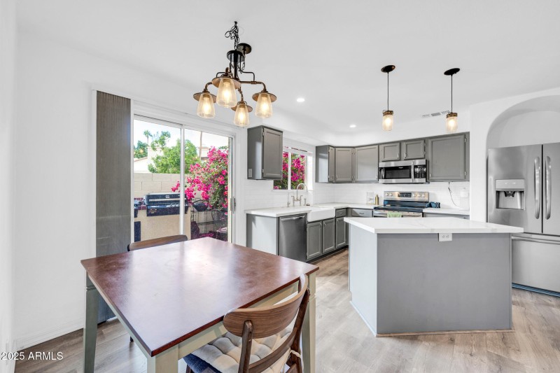 8841 S 51st St-12_(2048)