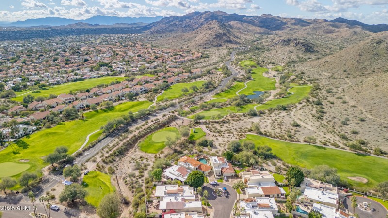 8841 S 51st St Drone Community-10_(2048)