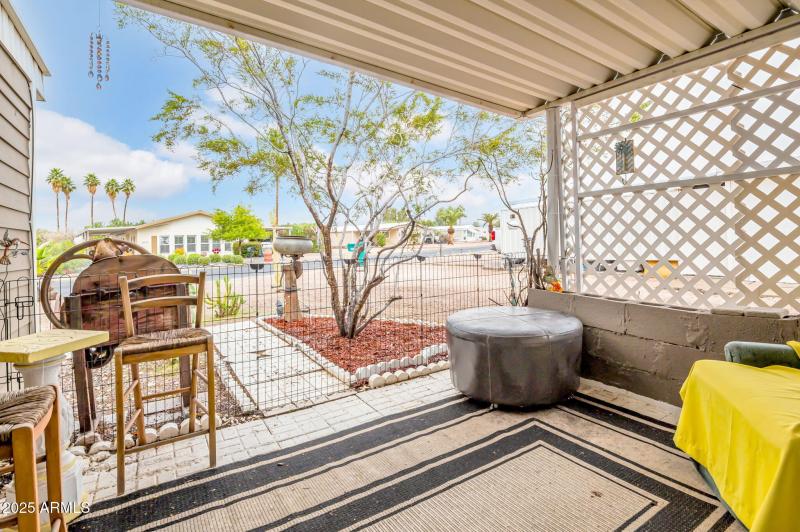 21-web-or-mls-8639 E Delilah Ave-21