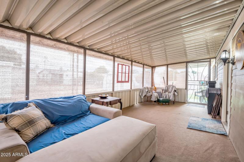 17-web-or-mls-8639 E Delilah Ave-17