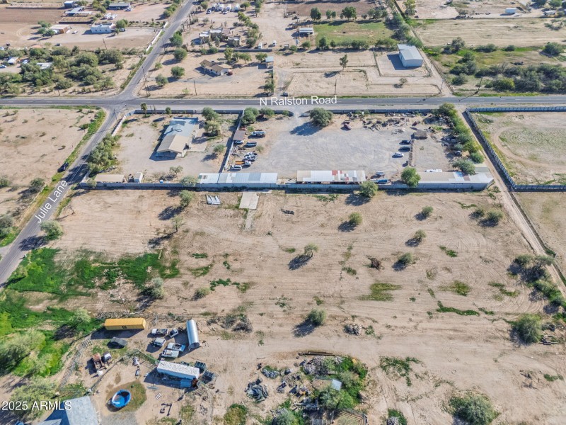 6-web-or-mls-51259 W Julie Lane-6