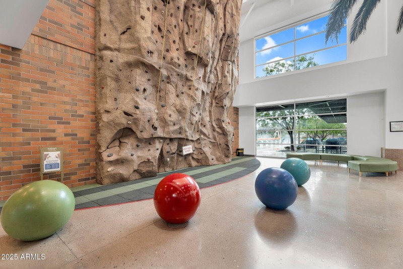 64-web-or-mls-DSC06141