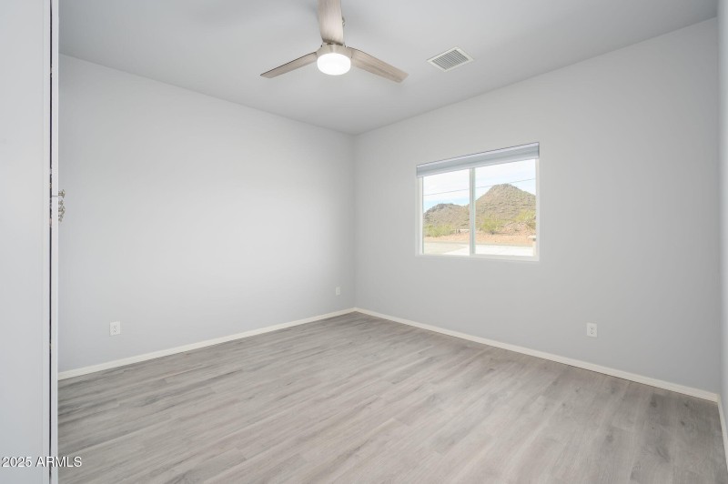 1-web-or-mls-27227_n_147th_ave-1