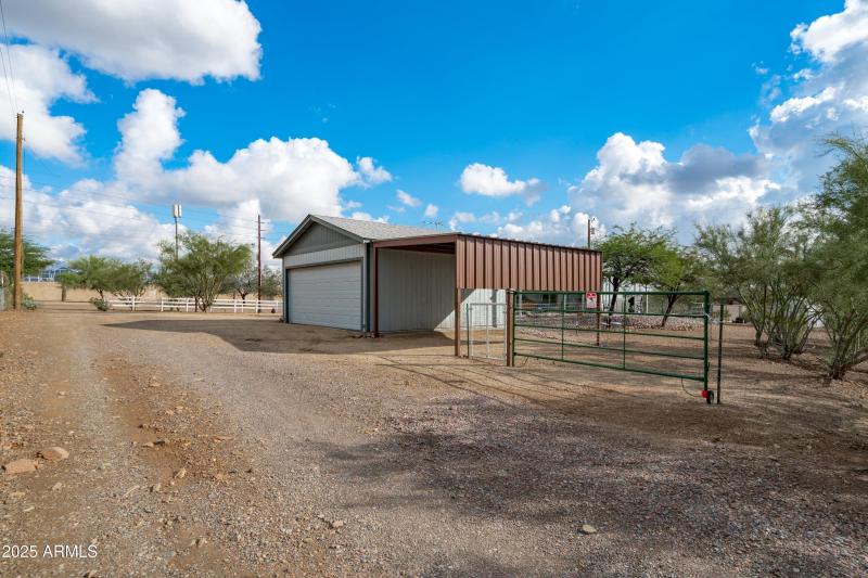 33-Garage and Covered Parking