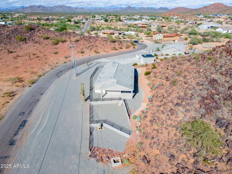 6-web-or-mls-27145_n_147th_ave (6)