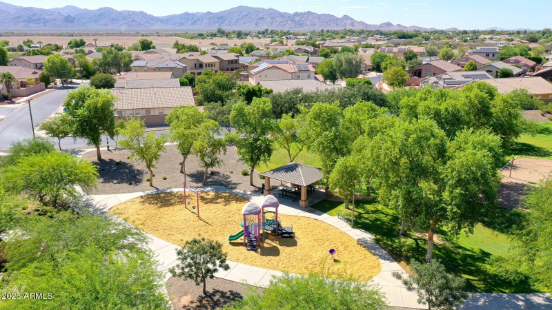 Playground, Volleyball +