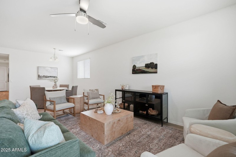 17594 W COUNTRY CLUB TER