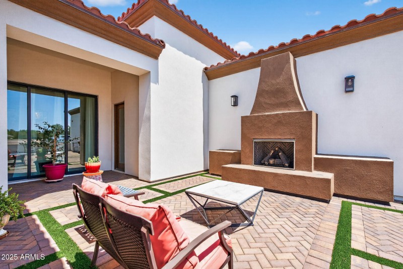 07_16410_Durango7_mls