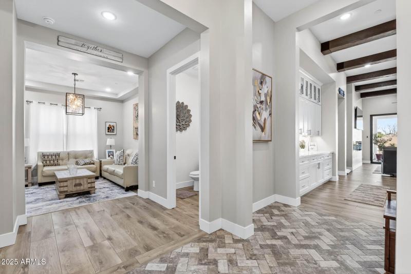 16_16410_Durango16_mls