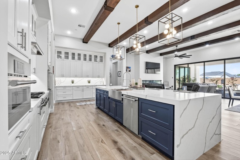 26_16410_Durango26_mls