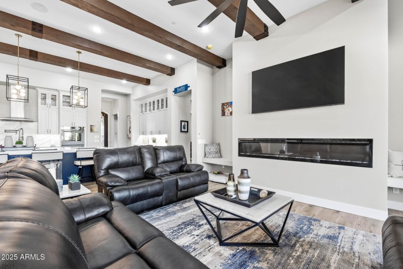 33_16410_Durango33_mls