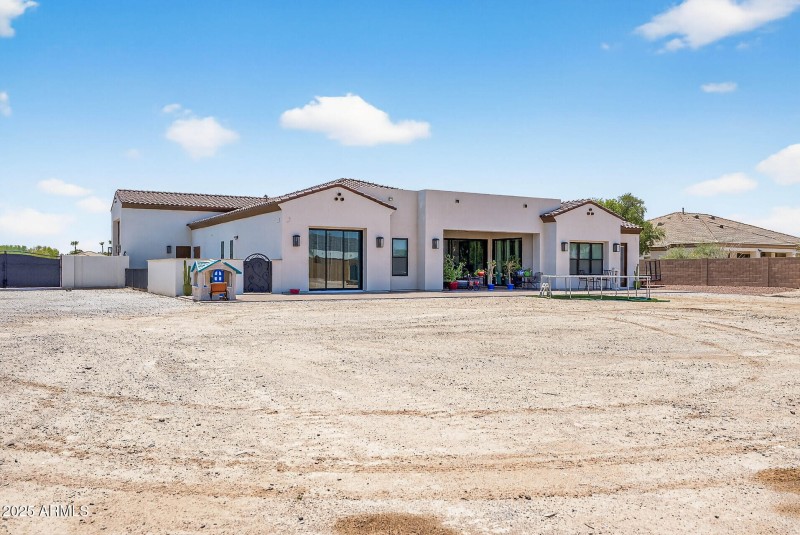 82_16410_Durango82_mls