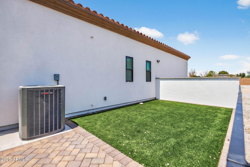 84_16410_Durango84_mls