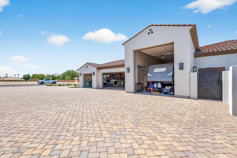 85_16410_Durango85_mls