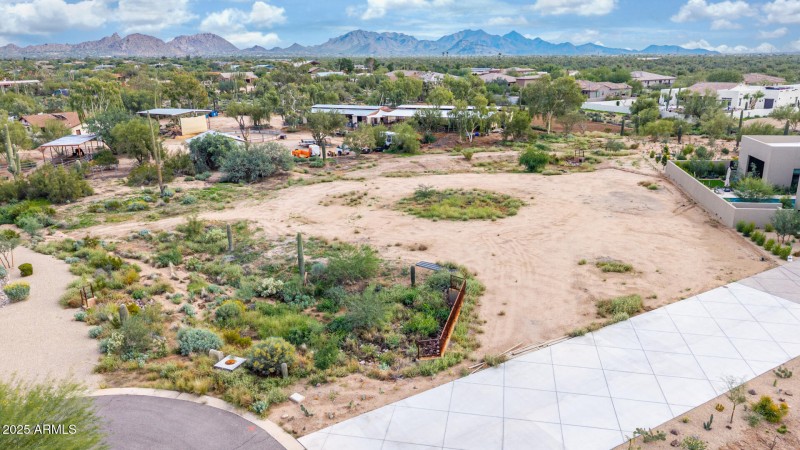 2 Lomas Verdes Aerials