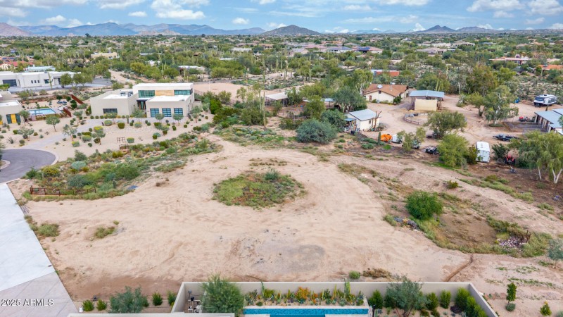 4 Lomas Verdes Aerials