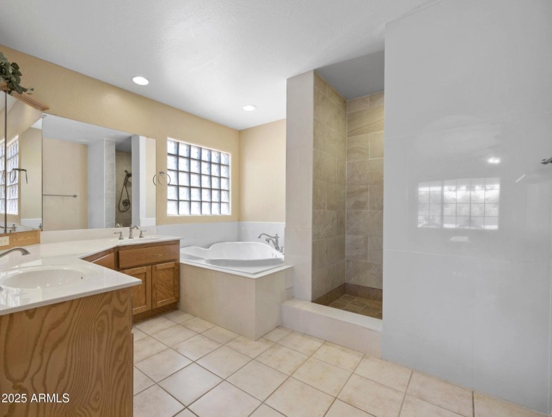 Screenshot 2025-11-13 at 9.49.36PM