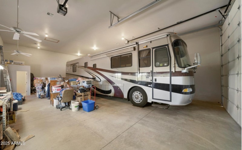 Screenshot 2025-11-13 at 10.00.07PM