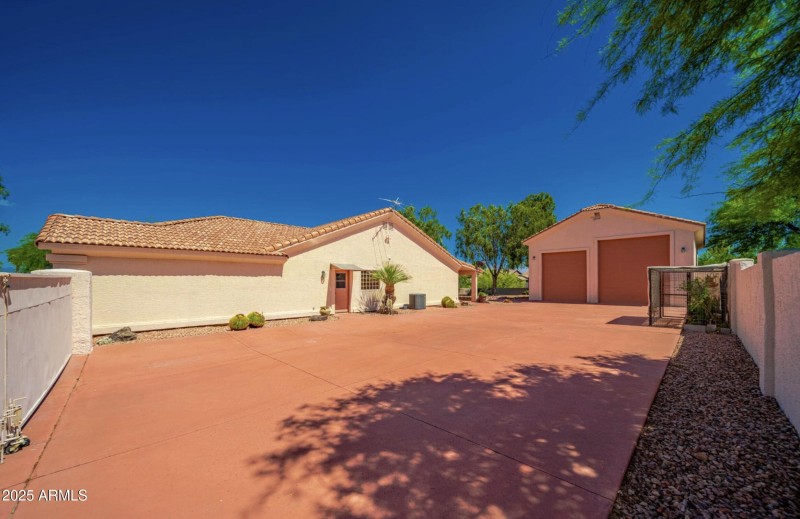 Screenshot 2025-11-13 at 10.00.39PM