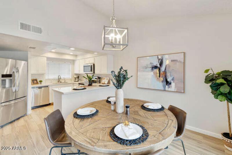 914 S Melody Ln Tempe AZ 85281-small-006