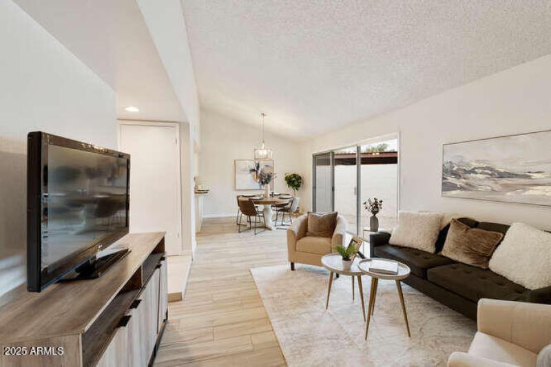 914 S Melody Ln Tempe AZ 85281-small-015