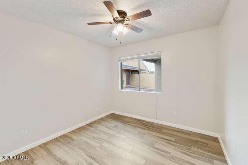 914 S Melody Ln Tempe AZ 85281-small-023