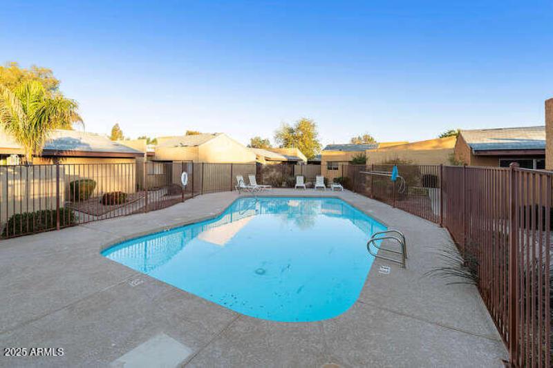 914 S Melody Ln Tempe AZ 85281-small-029