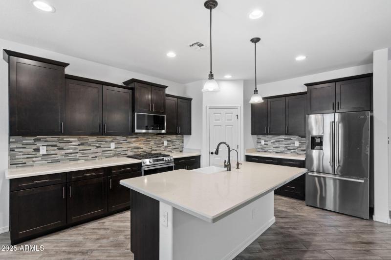 006_Winchester_Reshoot