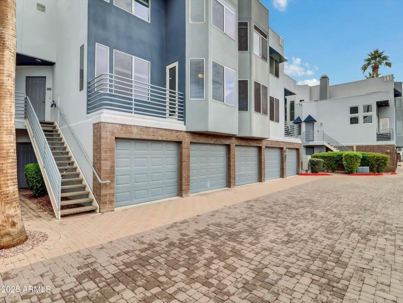 01-3633 N 3rd Avenue #2084-1