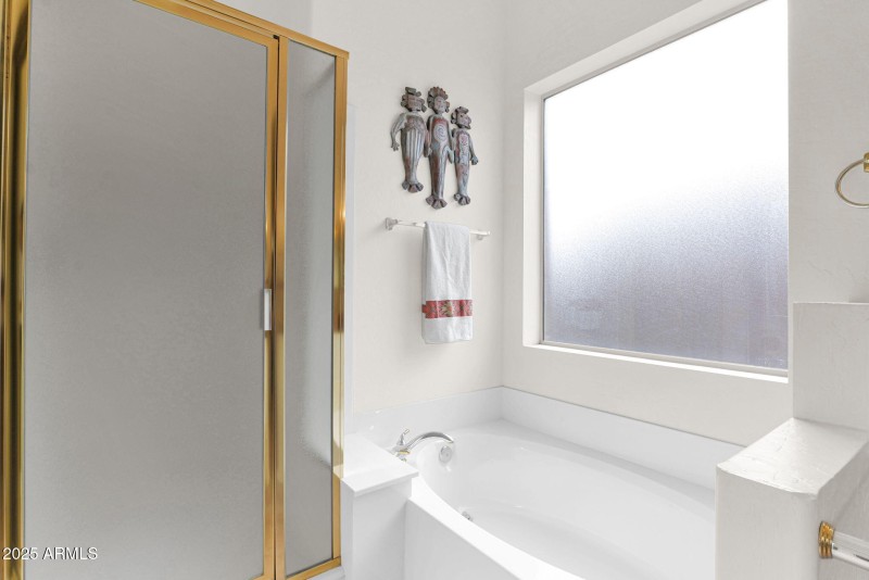 21-web-or-mls-P1371709