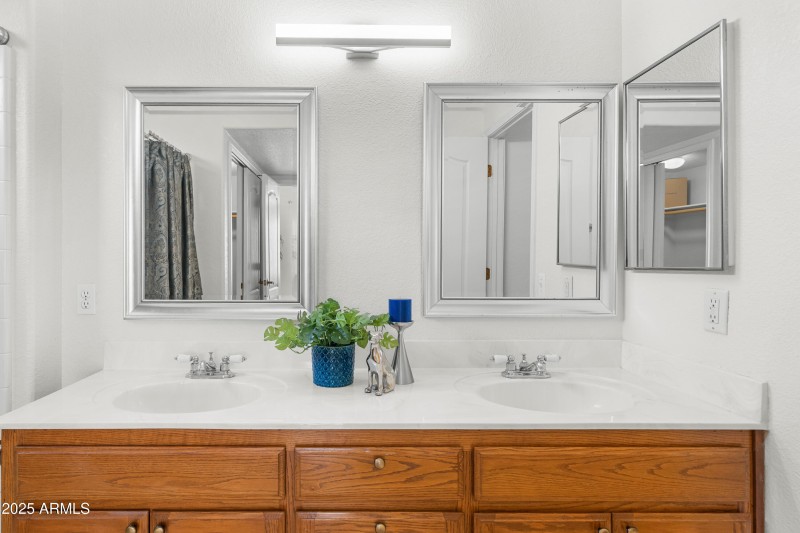 Interior - 3150 Candlewood Way-19