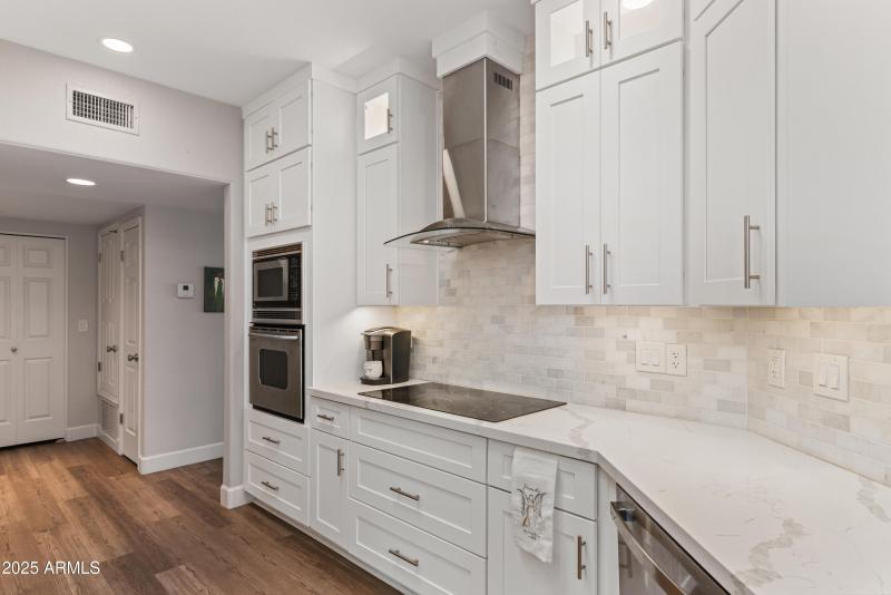 10_8100 e camelback rd-9