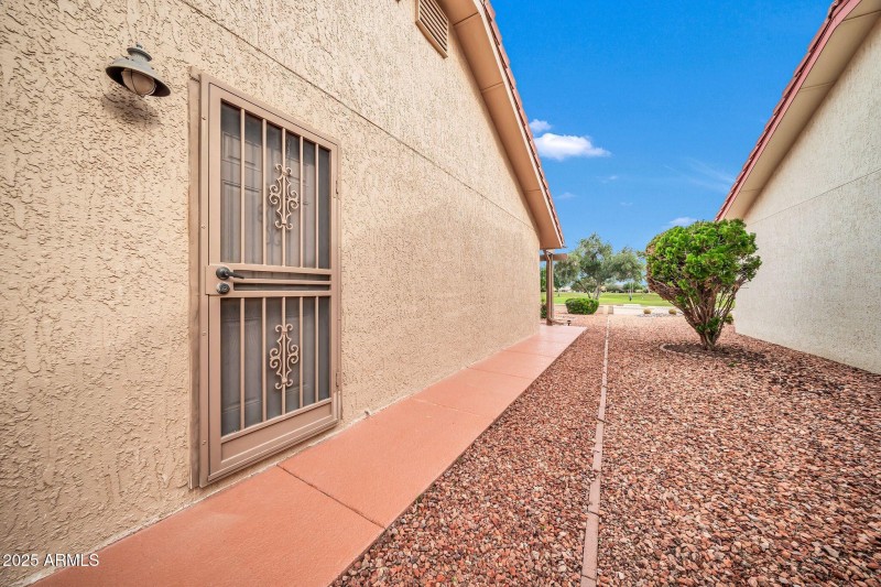 20631 N Stonegate Dr-33