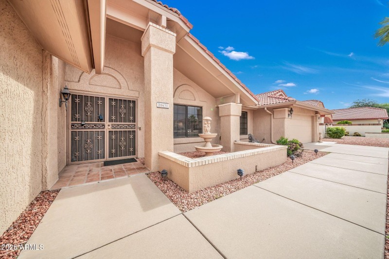 20631 N Stonegate Dr-5