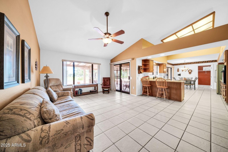 20631 N Stonegate Dr-12